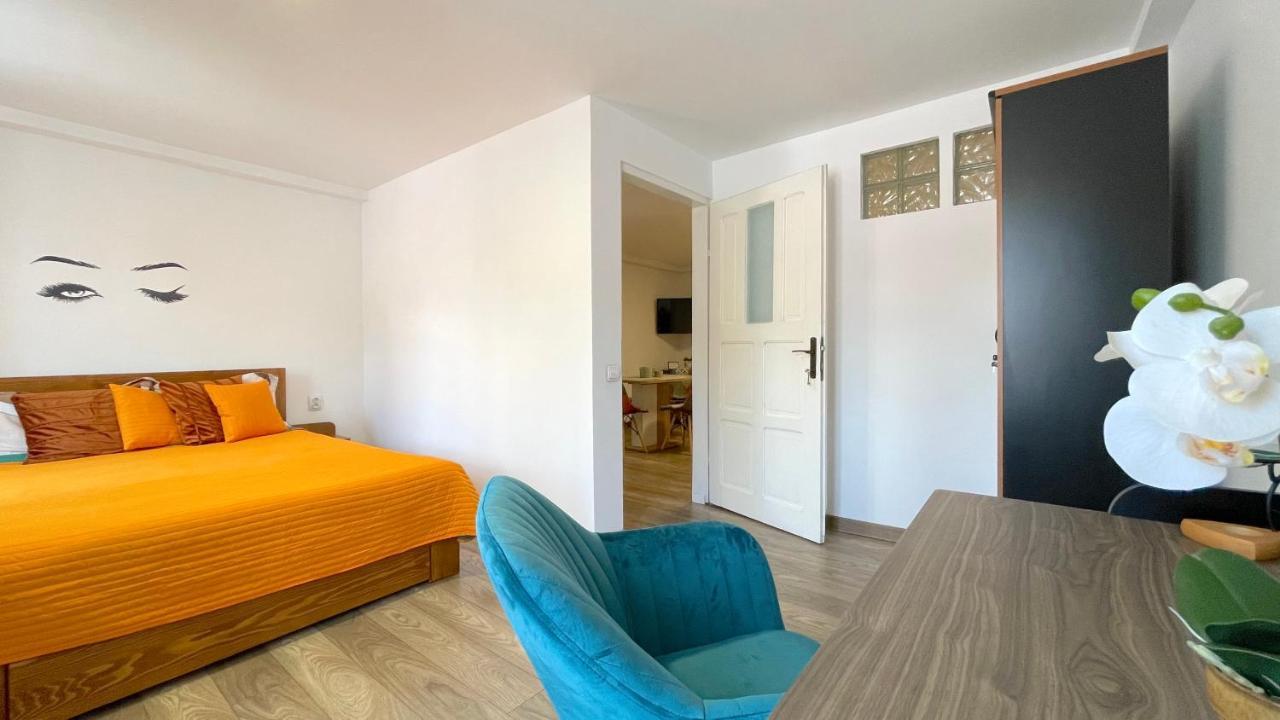 Well Prettyplaces Apartment 001 Брашов Екстериор снимка